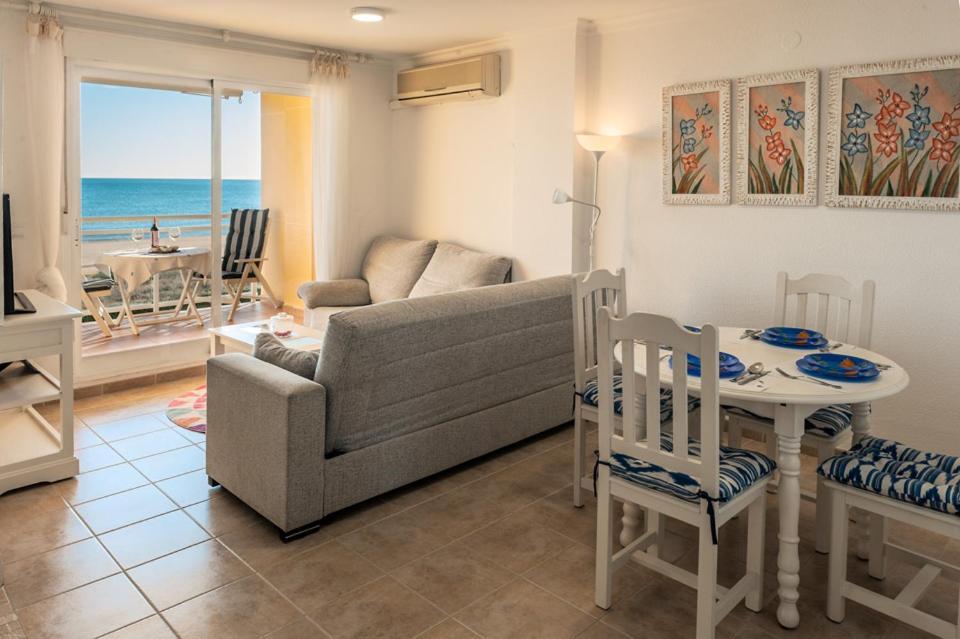 Primerisima Lines De Playa Ap10 Apartamento Playa De Xeraco Dış mekan fotoğraf